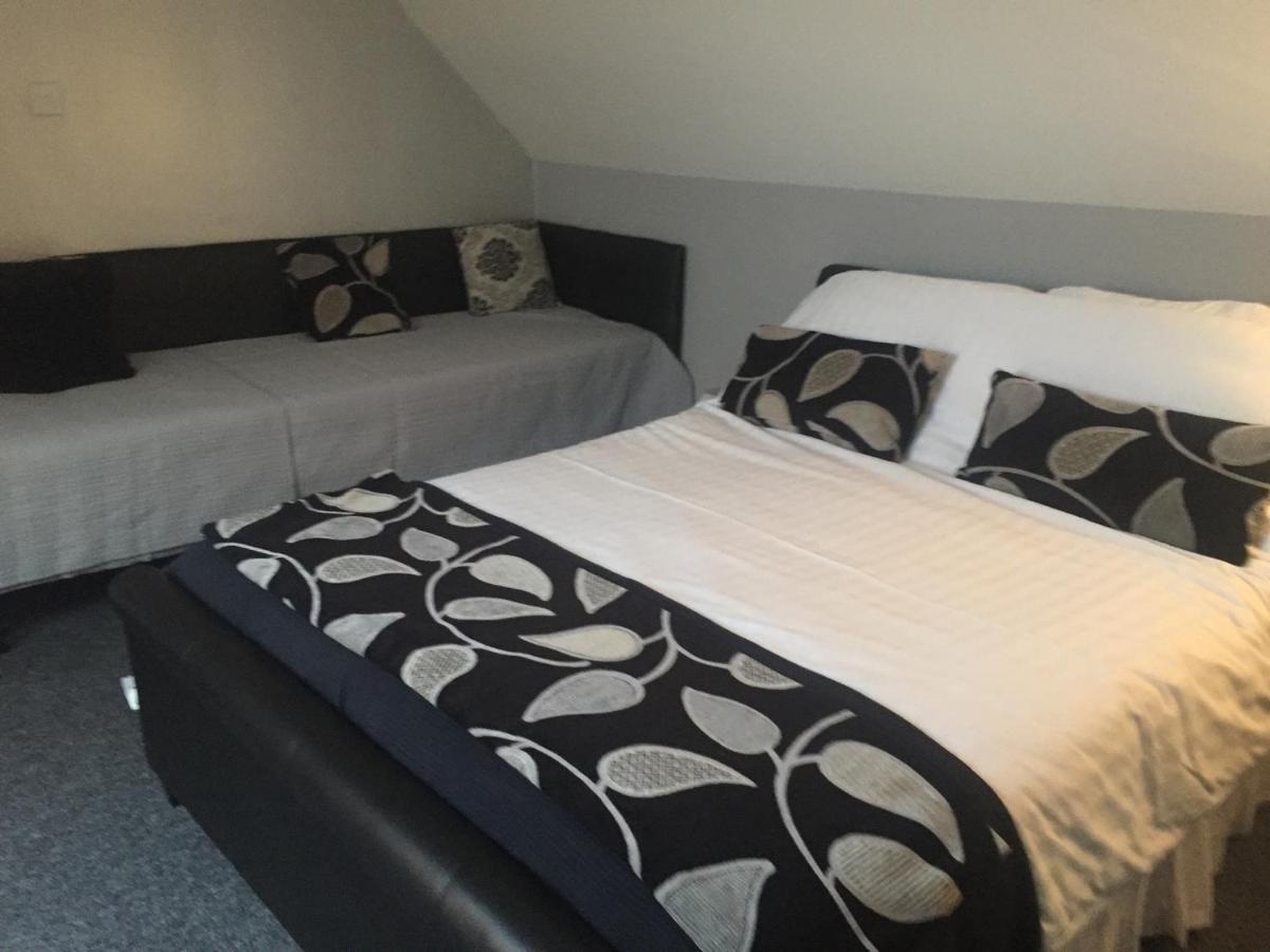 The Auld Cairn Hotell Cairnryan Exteriör bild